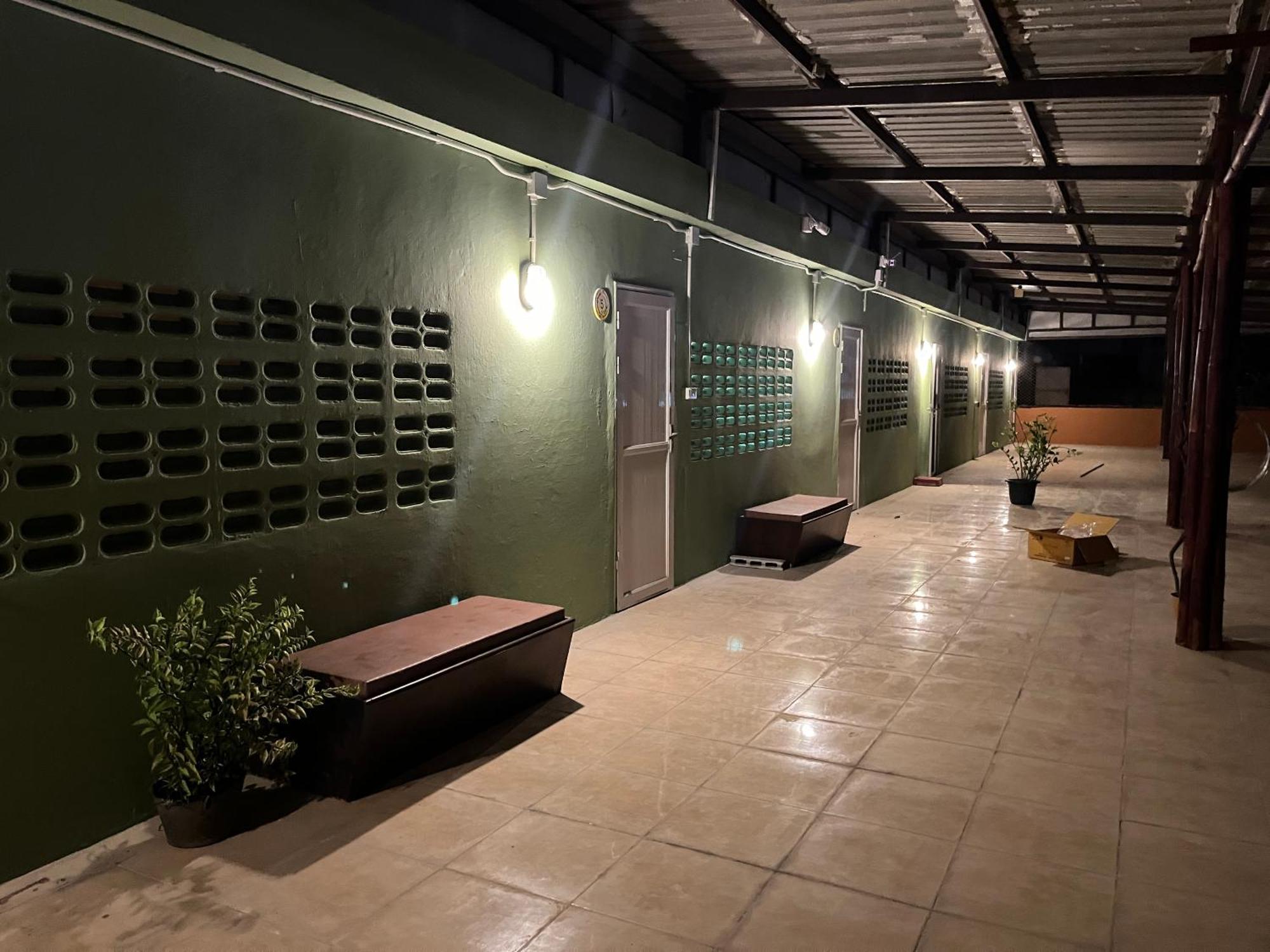 The Atnal Lanta Budget And Eco Friendly Hotel In Ко-Ланта Экстерьер фото